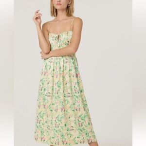 NWT - ASTR the Label Smocked Fully Lined  Yellow Abstract Maxi Dress - Size L